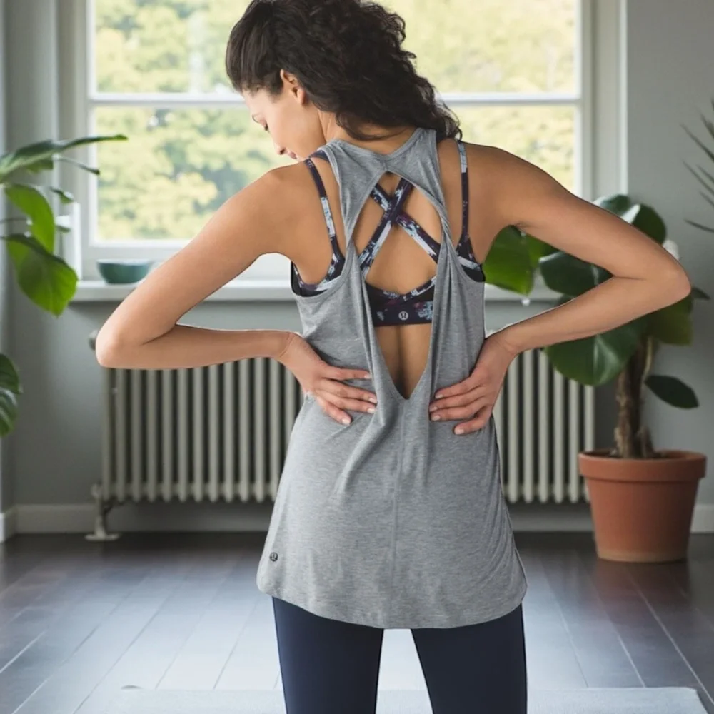 Lululemon Trapeze Twist Tank in Heathered Medium Grey Sz 8